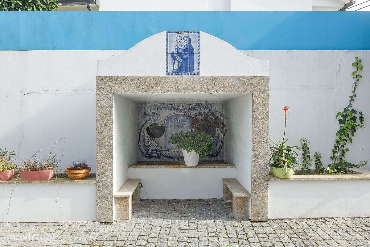 Moradia T8 para venda-7