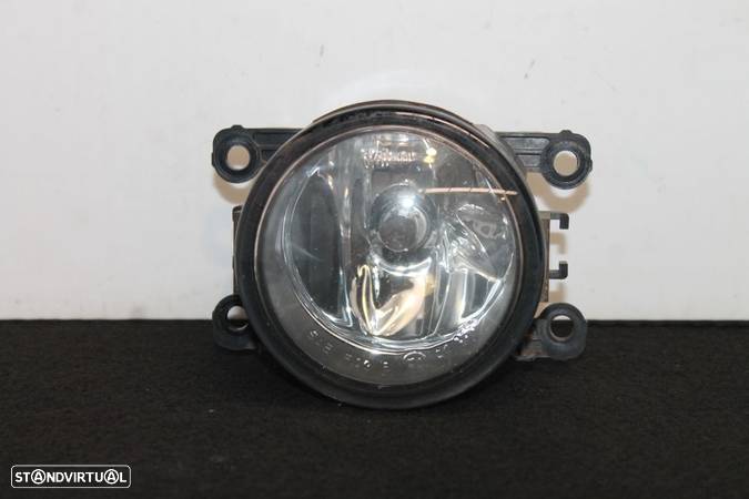 Farol Nevoeiro Nissan Navara - 2