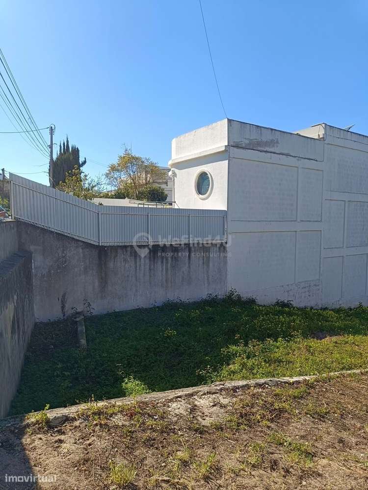 Terreno Urbano  c/411 m2 pronto a construir (Moradia T4) – Sampaio, Se-13