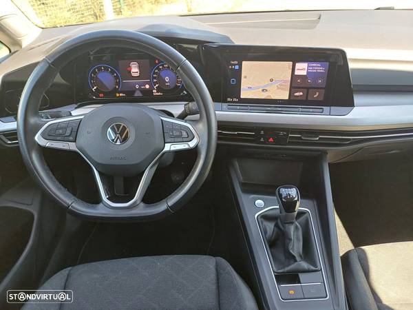 VW Golf 1.0 TSI Life - 20