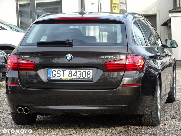 BMW Seria 5 520d xDrive Touring - 7