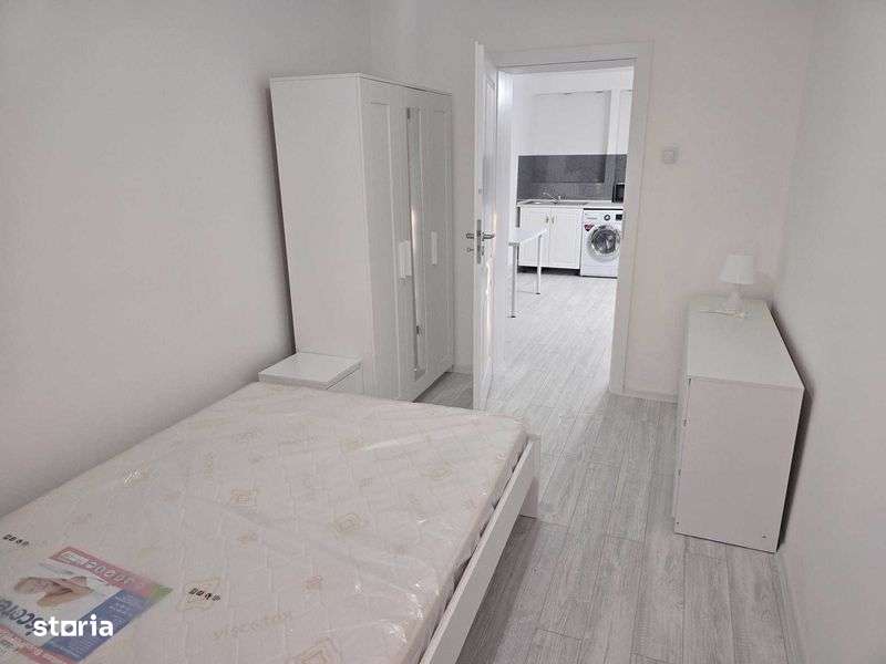 Casa de vanzare in Sararie - Imagine principală: 5/7