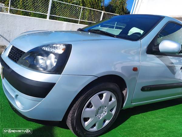 Renault Clio 1.2 16V Expression - 16