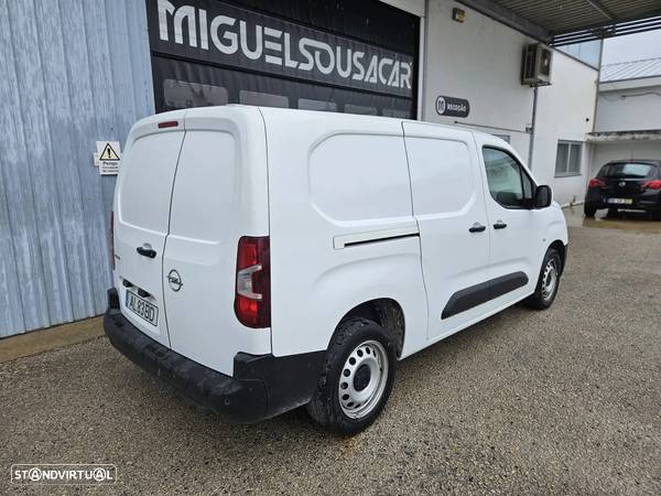 Opel Combo Maxi Longa 1.5CDTI 102cv L2 3Lugares Ecrã Central - 3