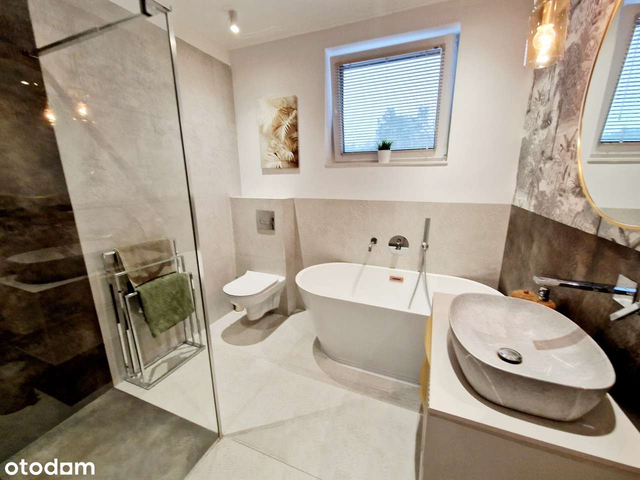 Piękny dom w spokojnej okolicy Torunia!-8