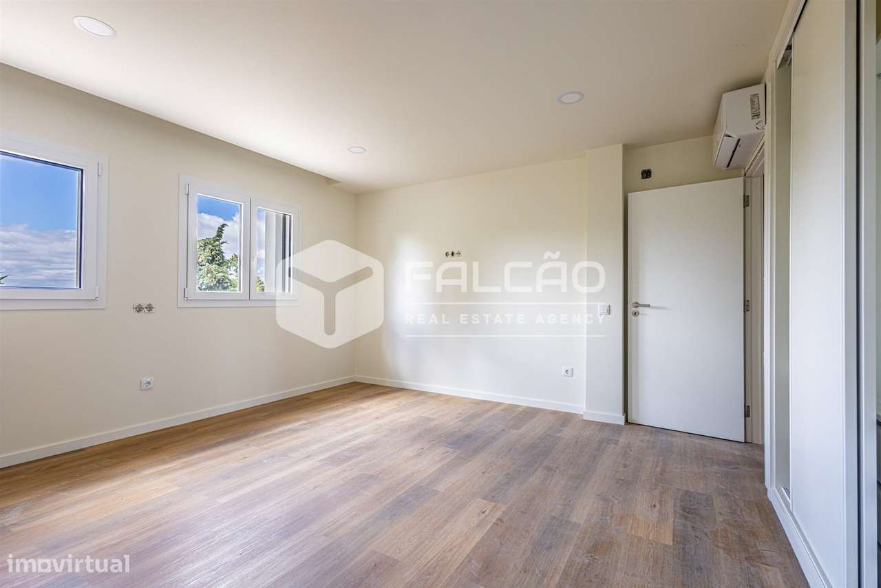 Apartamento T3 Venda em Santarém (Marvila), Santa Iria da Ribeira de S-21