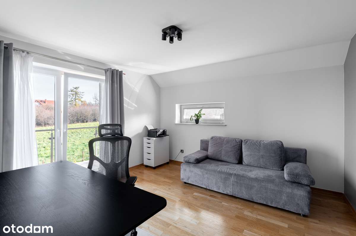 Dom 240 m2 na pięknej 11 ar działce-12