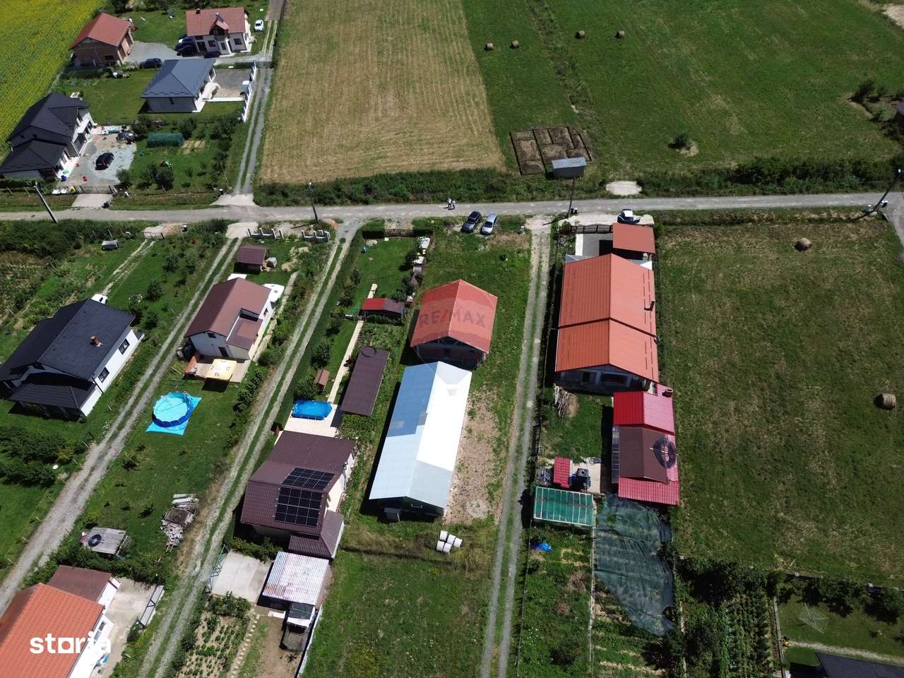 Casa 90m2 cu hala 120 m2 si 8 ari de teren de vanzare in CATALINA - Imagine principală: 3/15