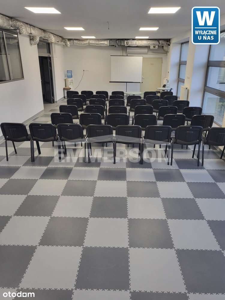 Obiekt Biurowo Mieszkalny-18