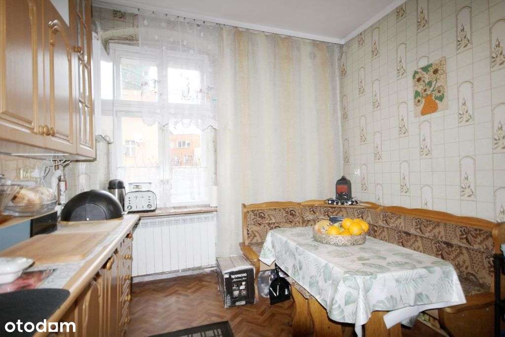 Duże mieszkanie w centrum miasta Jawora - Pełny obrazek: 4/17