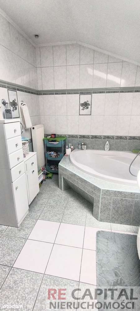 Wyjątkowy Dom w Sercu Starych Babic wszędzie bliso-6