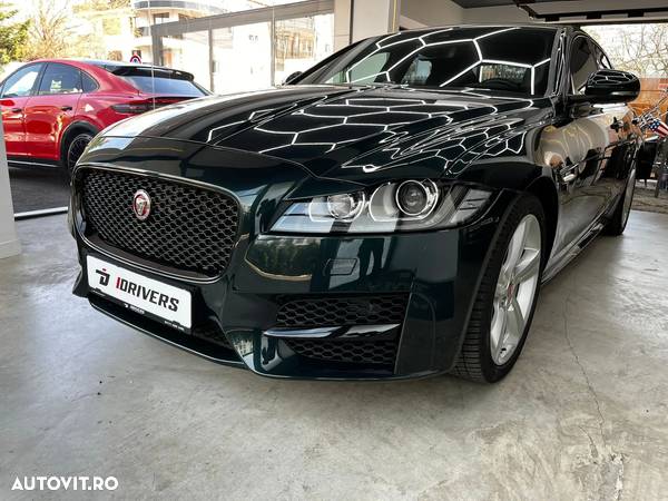 Jaguar XF 20d RWD E-Performance R-Sport - 3