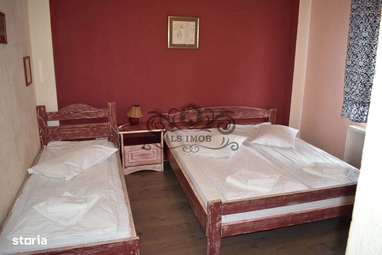 Pensiune superba cu restaurant de vanzare in Moieciu-16
