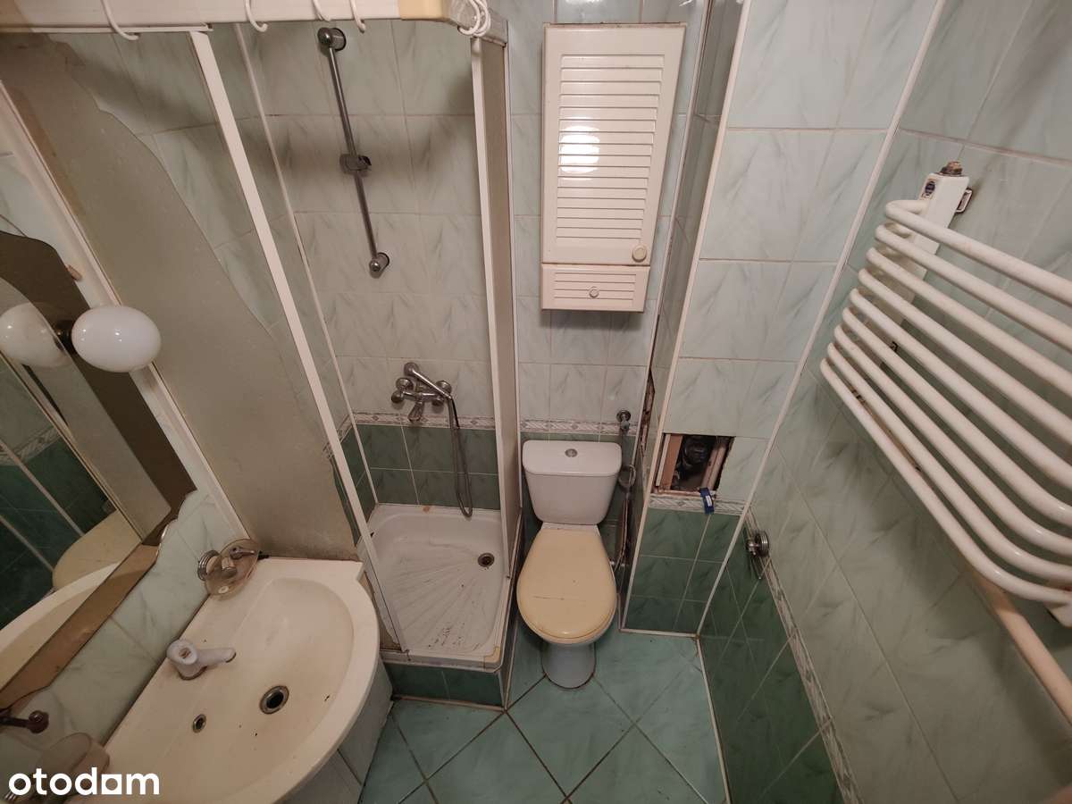 Na sprzedaż 3 pokoje, na parterze, Centrum, ul. Kosmonautów-9