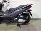 Honda PCX - 8