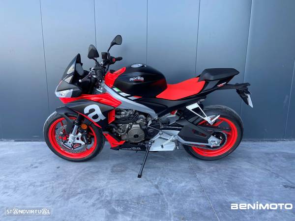 Aprilia Tuono 660 - 4