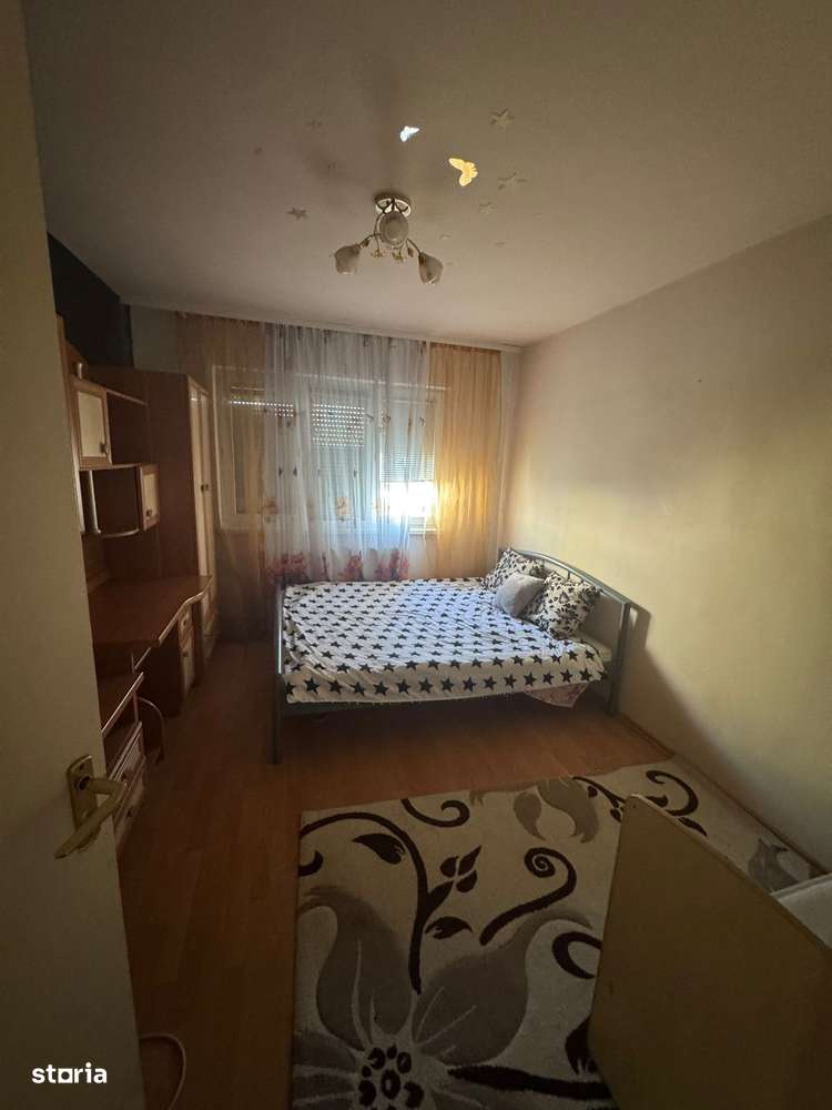 Apartament spatios cu 2 camere, hol patrat in Dambu, et 7-3