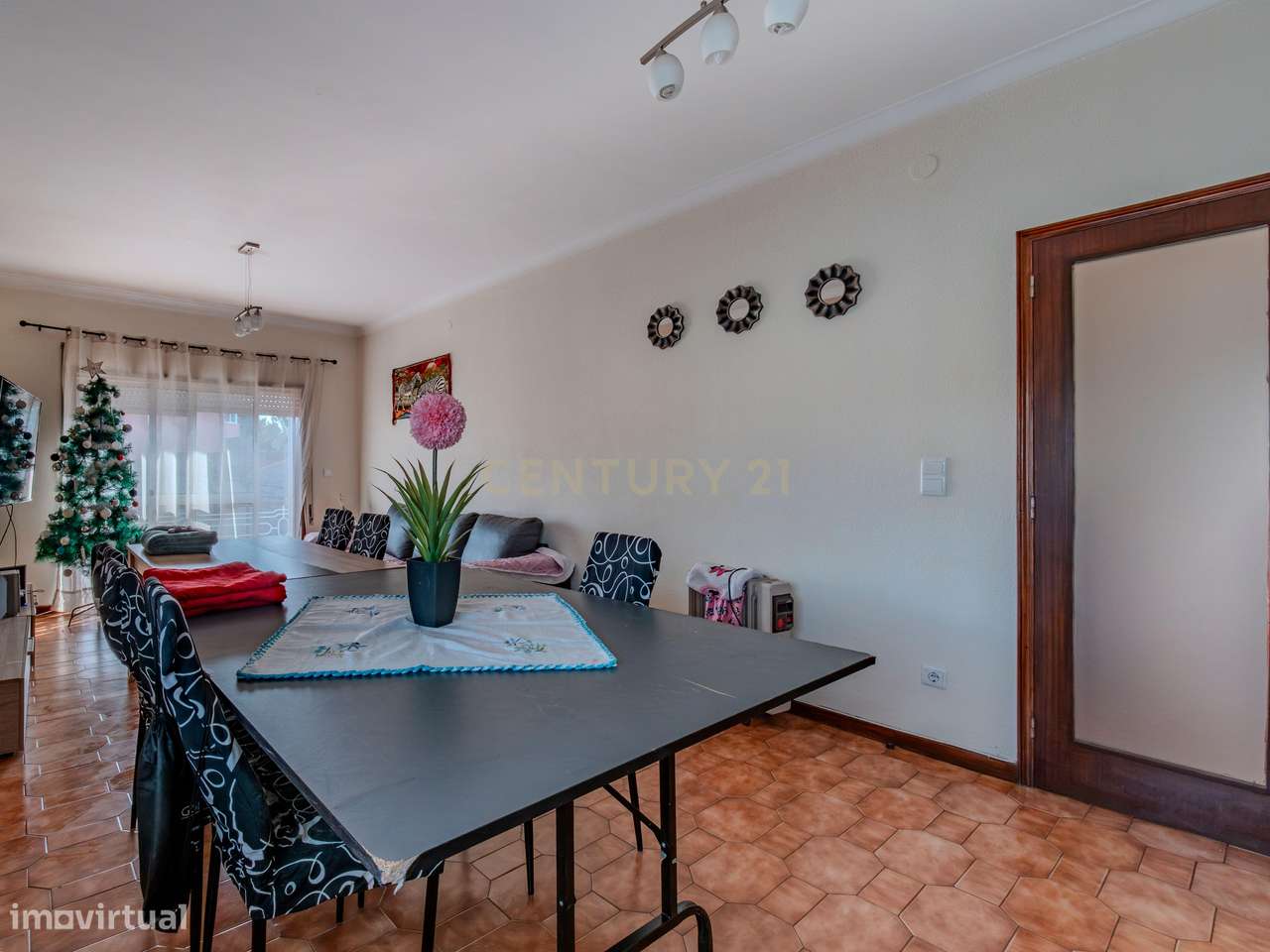 Excelente apartamento T3 na zona mais procurada de São Pedro da Cova - Grande imagem: 5/32