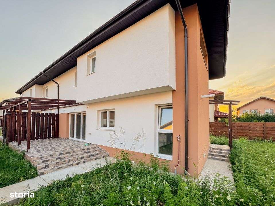 OFERTĂ! Vila duplex, Sabareni, 4 camere, 250 mp teren, 116.490€ T-1