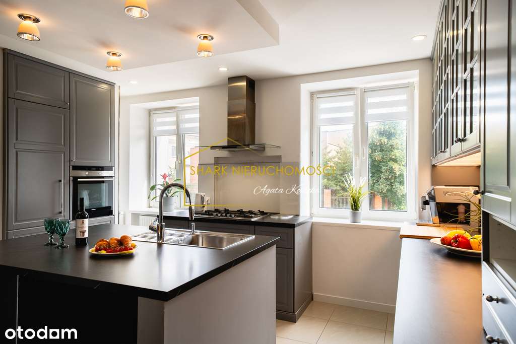 Top lokalizacja! Gotowe do wprowadzenia *parking*! - Pełny obrazek: 2/20