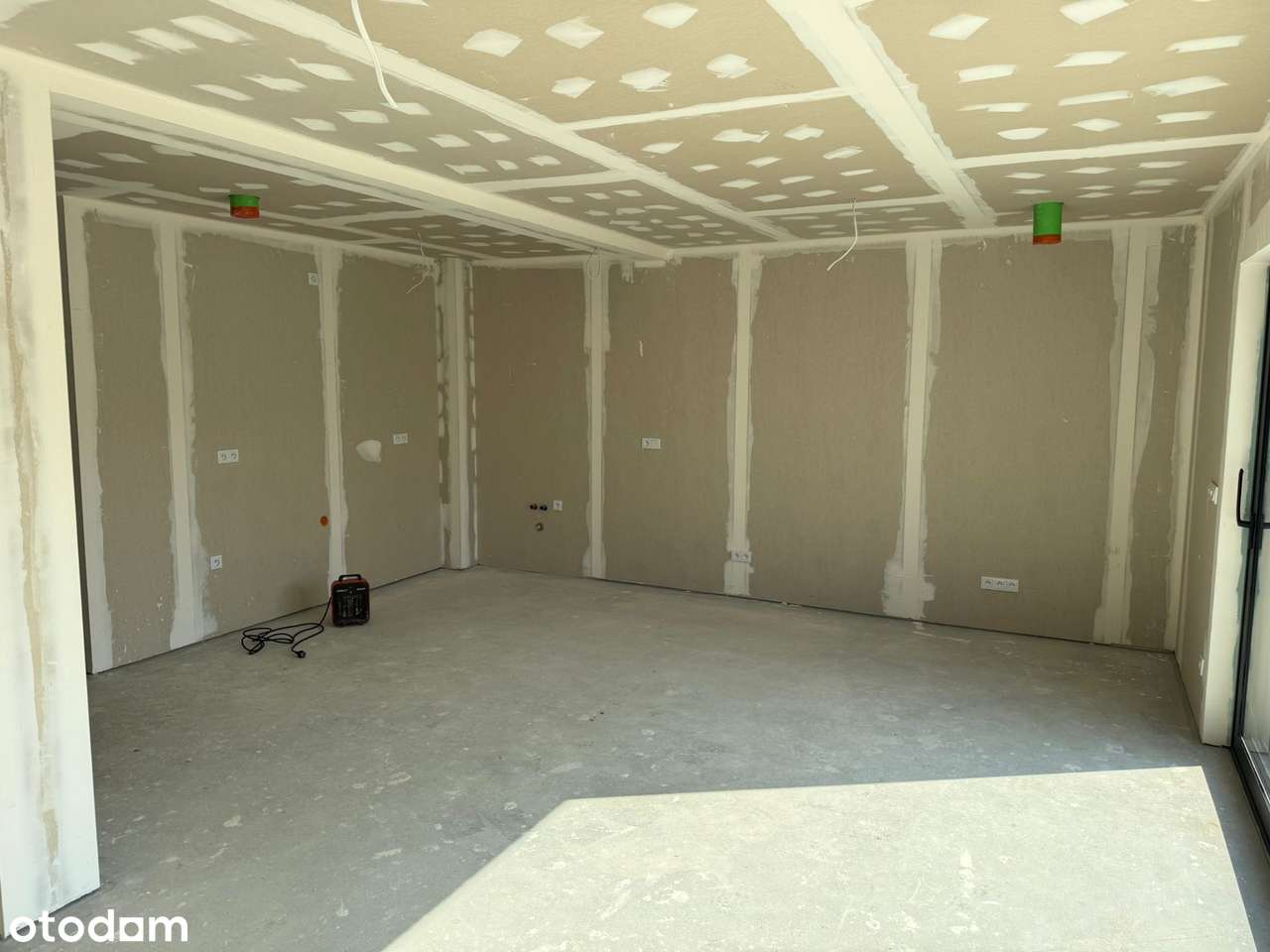 Nowy Dom pasywny 88 m² z ogrodem, tarasem /garazem i parkingiem x2-9