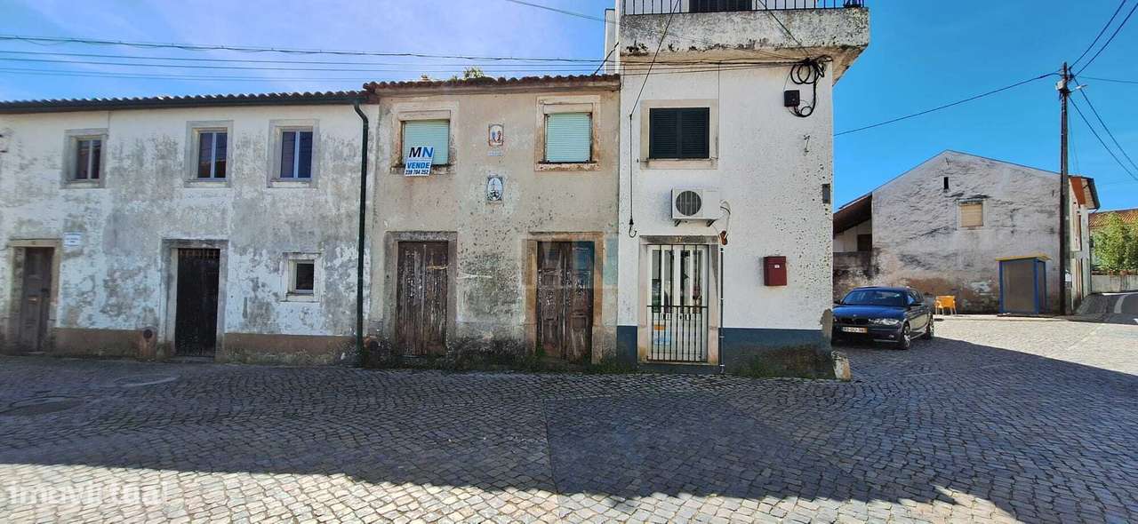 Moradia  para remodelação com Elevado Potencial em Anagueis-10