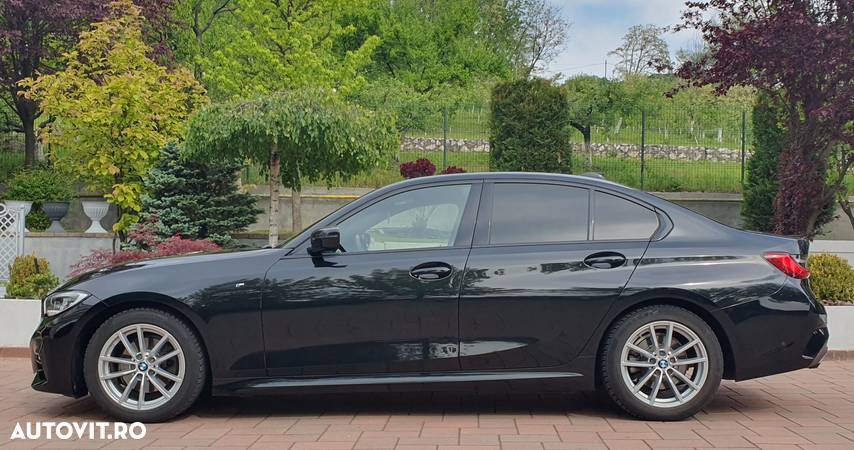 BMW Seria 3 320d Aut. M Sport - 12