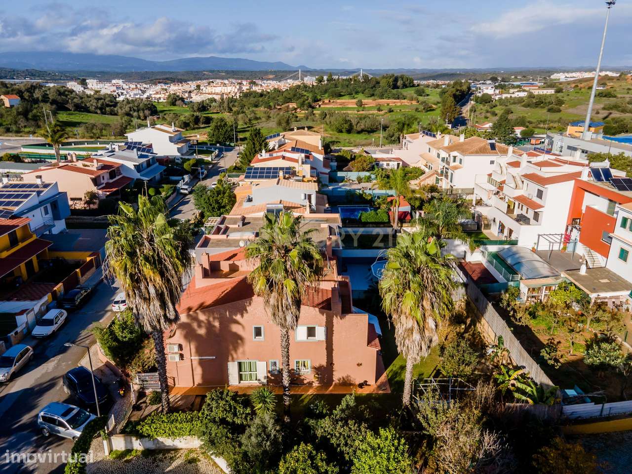 Moradia com 6 quartos - Grande imagem: 4/58