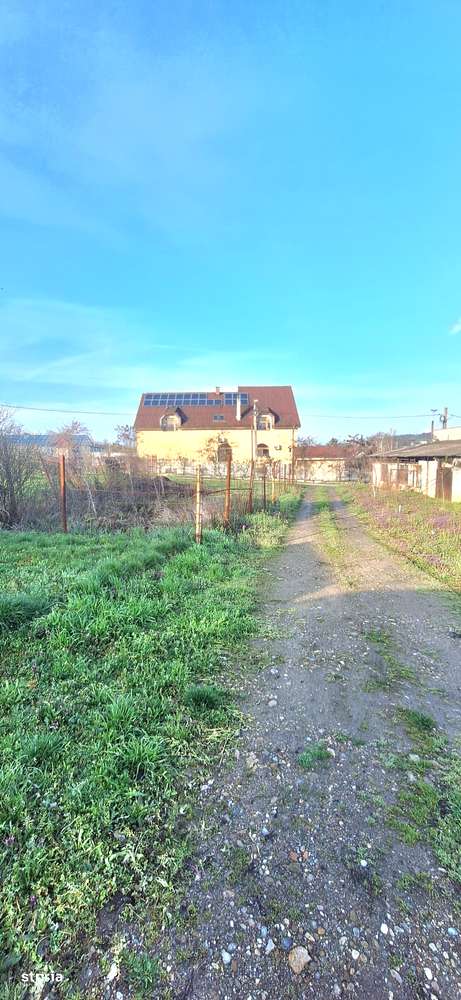 Teren pentru parcelat -2900 mp - Imagine principală: 3/13