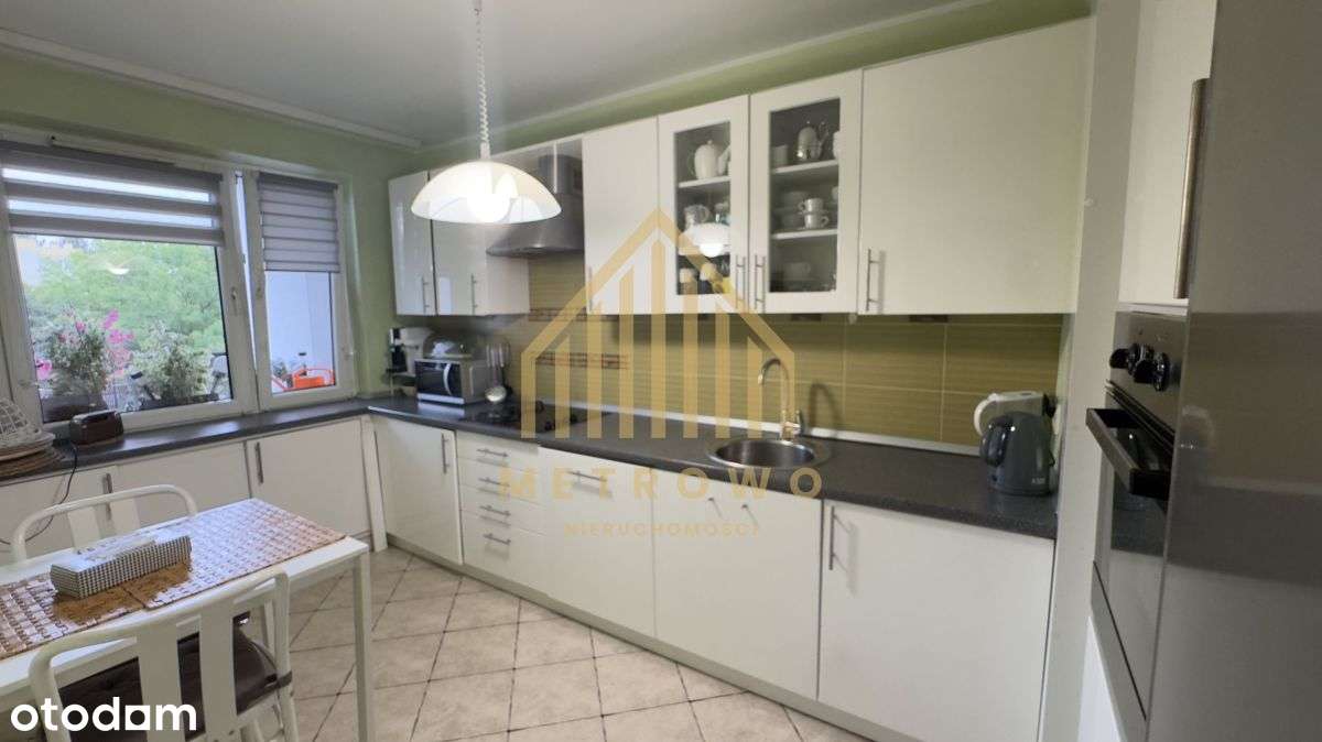 MGodula Fojkisa/ 2 balkony/ 4 pokoje/ piwnica p-3