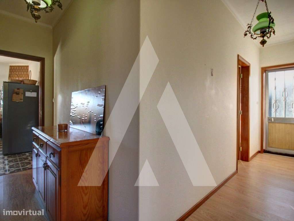 Moradia T6, Isolada, na zona de Oiã-20