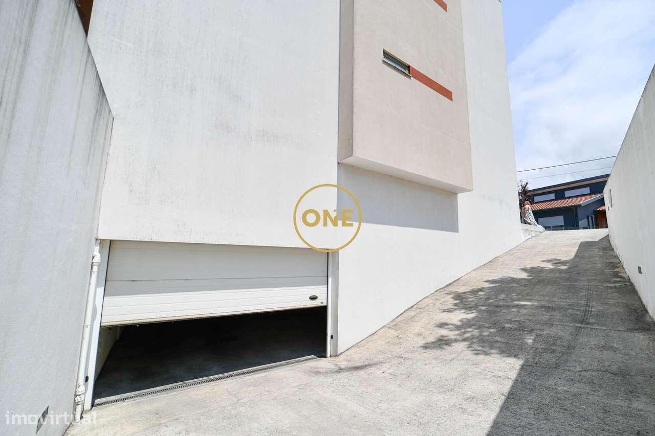 T2 em Retorta – Espaço, Conforto e Localização Privilegiada-22