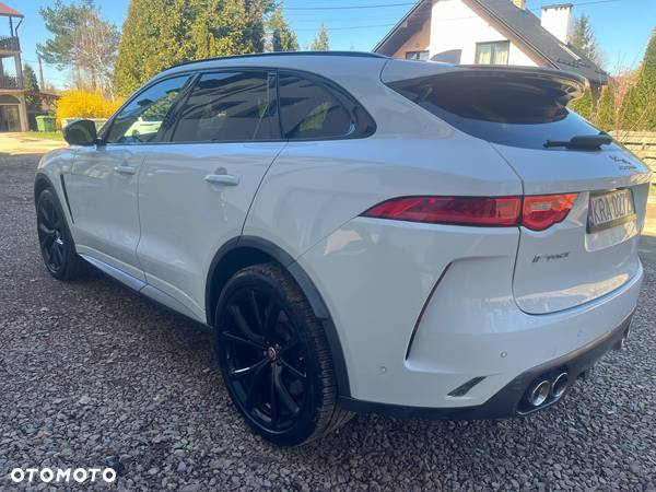 Jaguar F-Pace 5.0 V8 P550 AWD SVR - 14