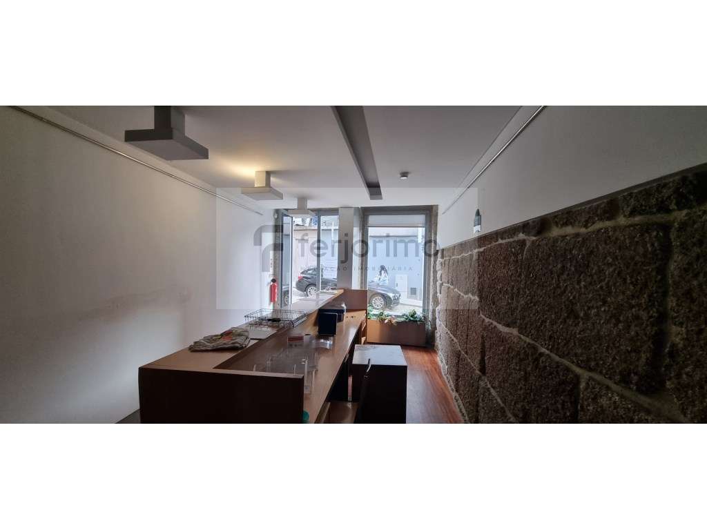 *** Prédio - destinado a Serviços - Centro Cidade*** - Grande imagem: 2/22