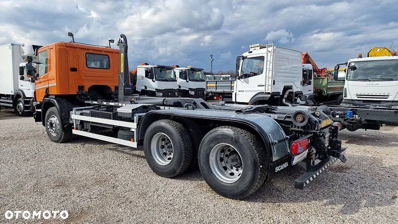 Scania P440 z ADBLUE 6x4 Hakowiec - 9