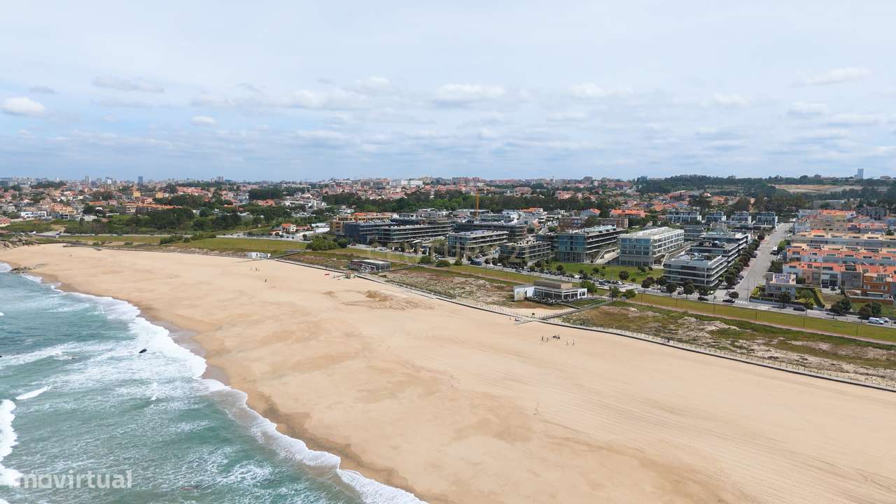 Apartamento T4 Exclusivo em Primeira Linha de Mar | Canidelo-6