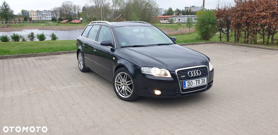 Audi A4 Avant 2.0 TDI - 1