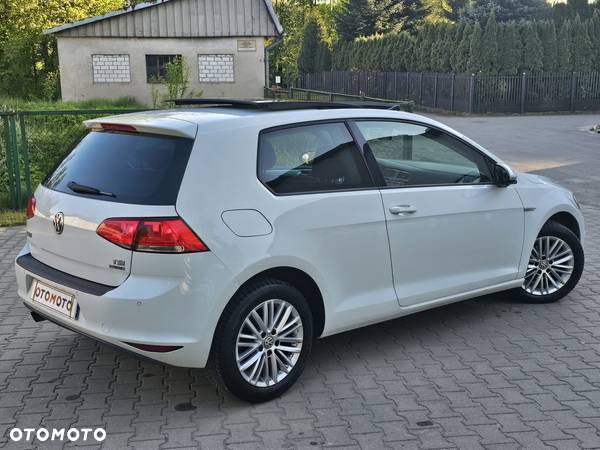 Volkswagen Golf 1.2 TSI BlueMotion Technology Cup - 7