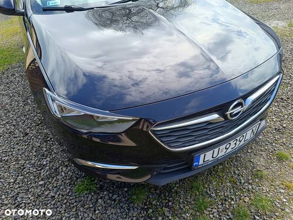 Opel Insignia - 1