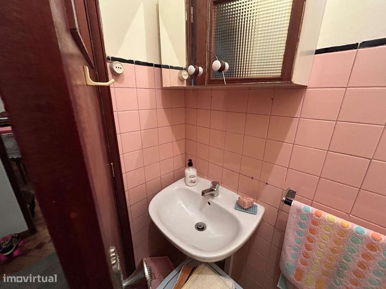 Moradia T5 com 3 frentes Rio Tinto-12