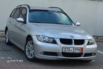 BMW Seria 3 320d Touring - 1