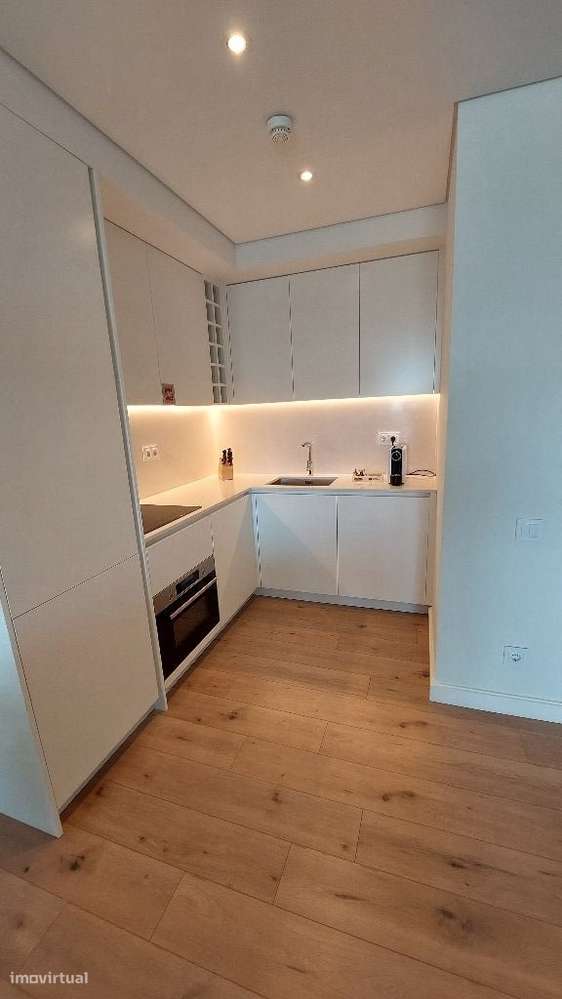 T1 Investimento Lisboa / 1 Bedroom Apartment Investment Lisbon-2