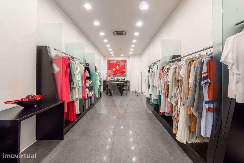Loja Comercial 345m2 | Laranjeiras – Espaço Versátil com Elevado Poten - Grande imagem: 4/28