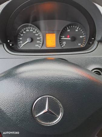 Mercedes-Benz Vito 113 CDI Extralang Mixto - 6