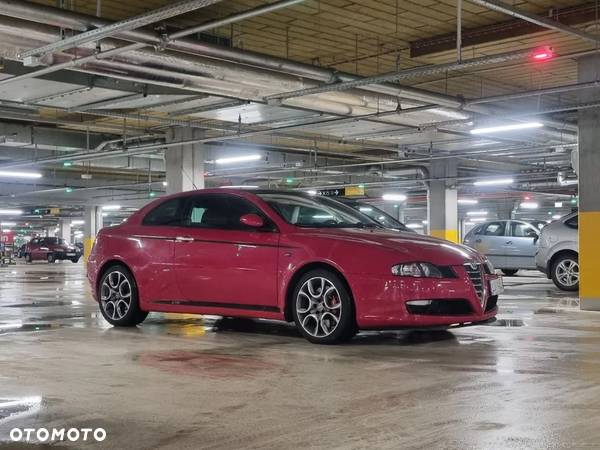 Alfa Romeo GT 3.2 24V Distinctive - 25