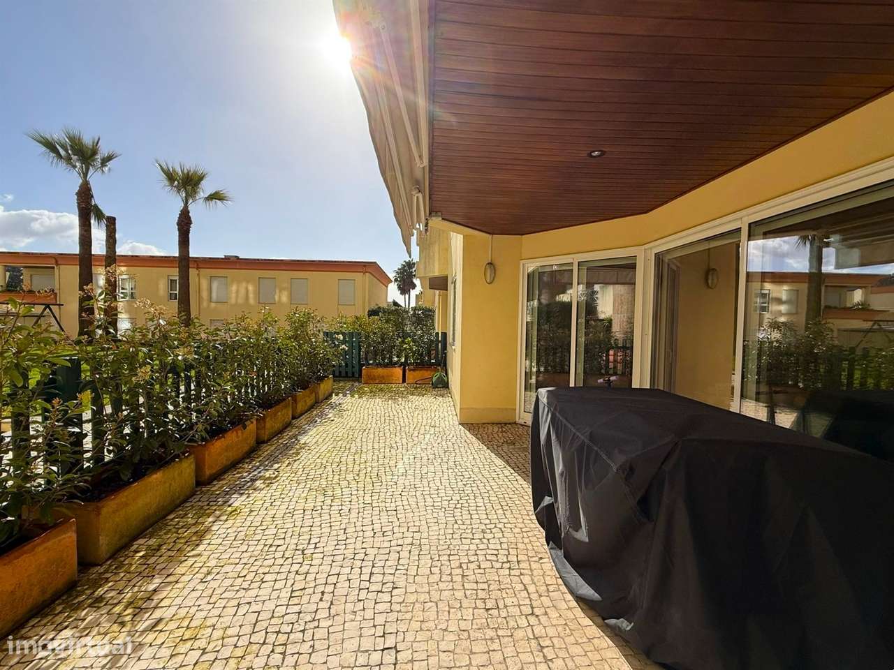 T4+1 c/ vista mar | Logradouro | Varanda nos Pinhais da Foz | Garagem - Grande imagem: 2/34