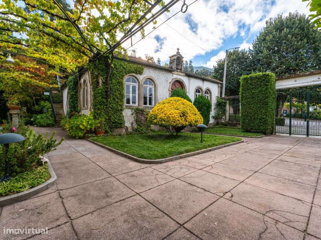 Hotel spa de época com 63 quartos em estância balnear próximo do Ge... - Grande imagem: 3/60