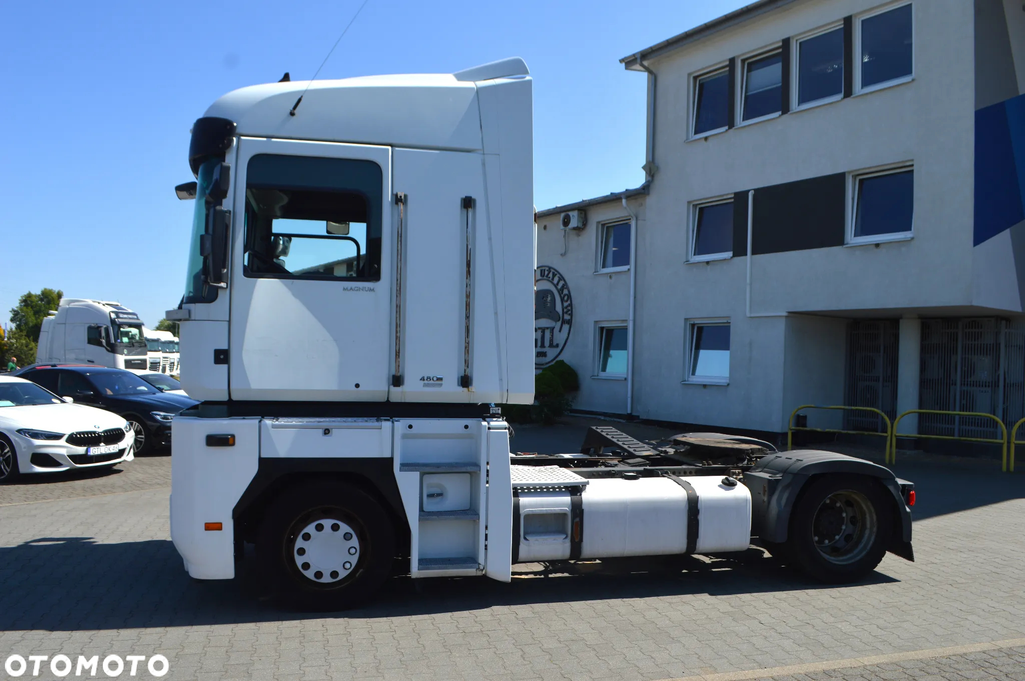 Renault Magnum 480 DXI LOW Deck - 2