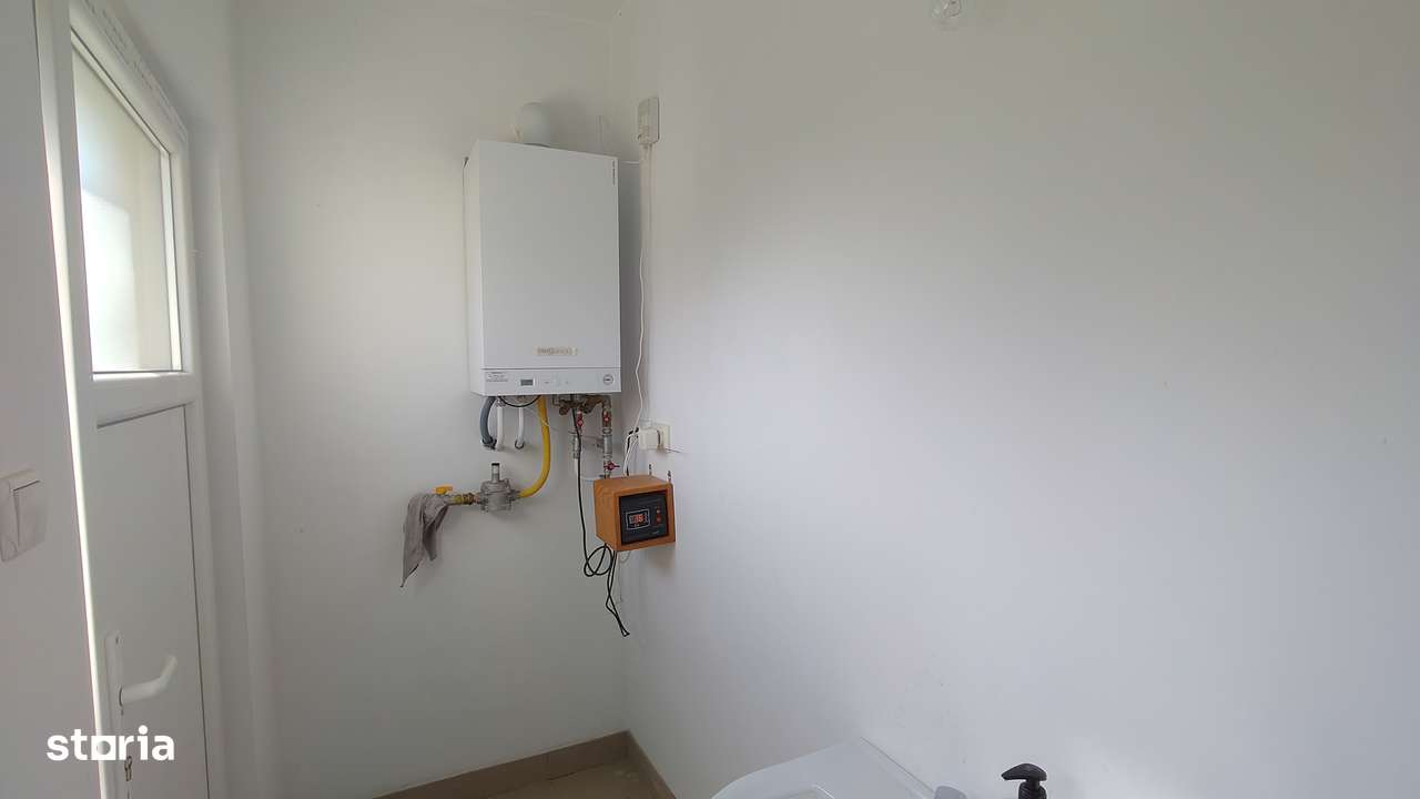 Casa solida, complet mobilata si utilata - Zona Titulescu-16