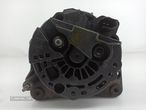 Alternador Volkswagen Passat (3B2) - 2